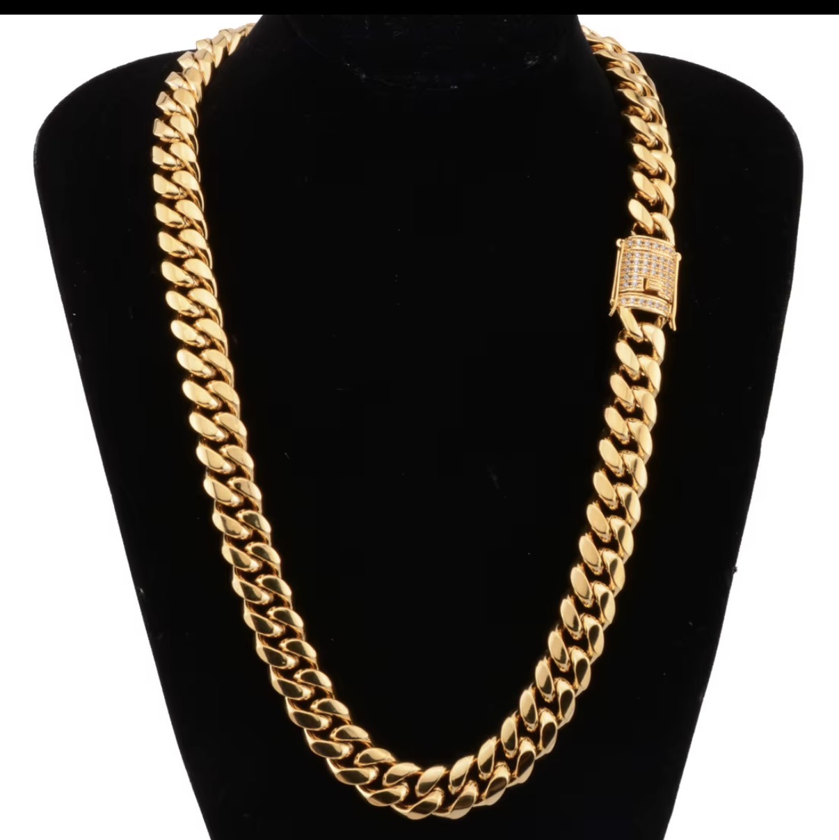 Photo from Hannah L.'s order of 20 inch 10mm Cuban Link Chain colar de Corrente De Aco Inoxidavel Com Fivela De Oura Ziconio Colar De Corrente Cabano